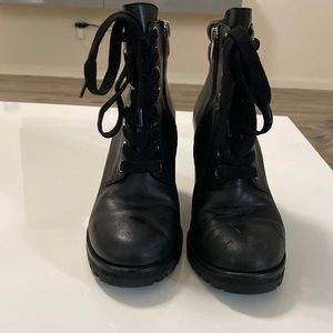 Leather black boots